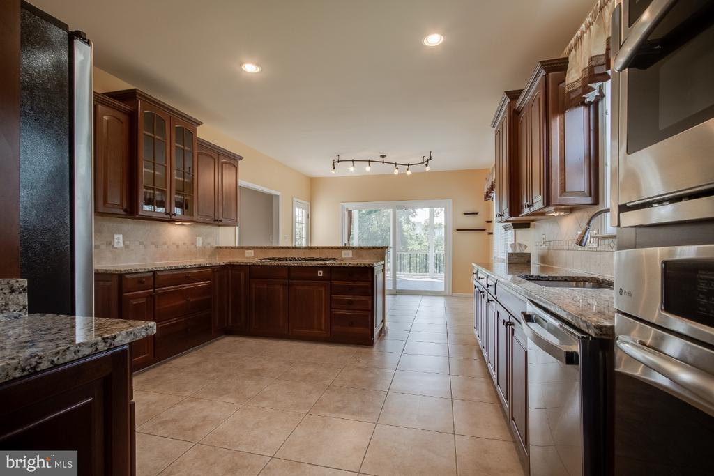21956 PANMURE CT