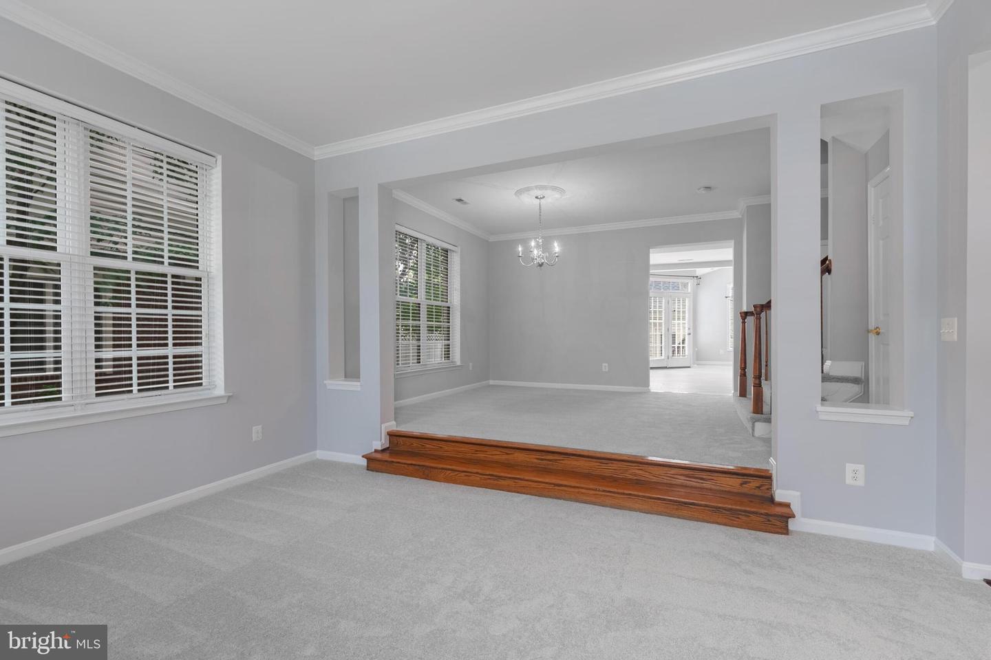 42433 GREENSIDE DRIVE