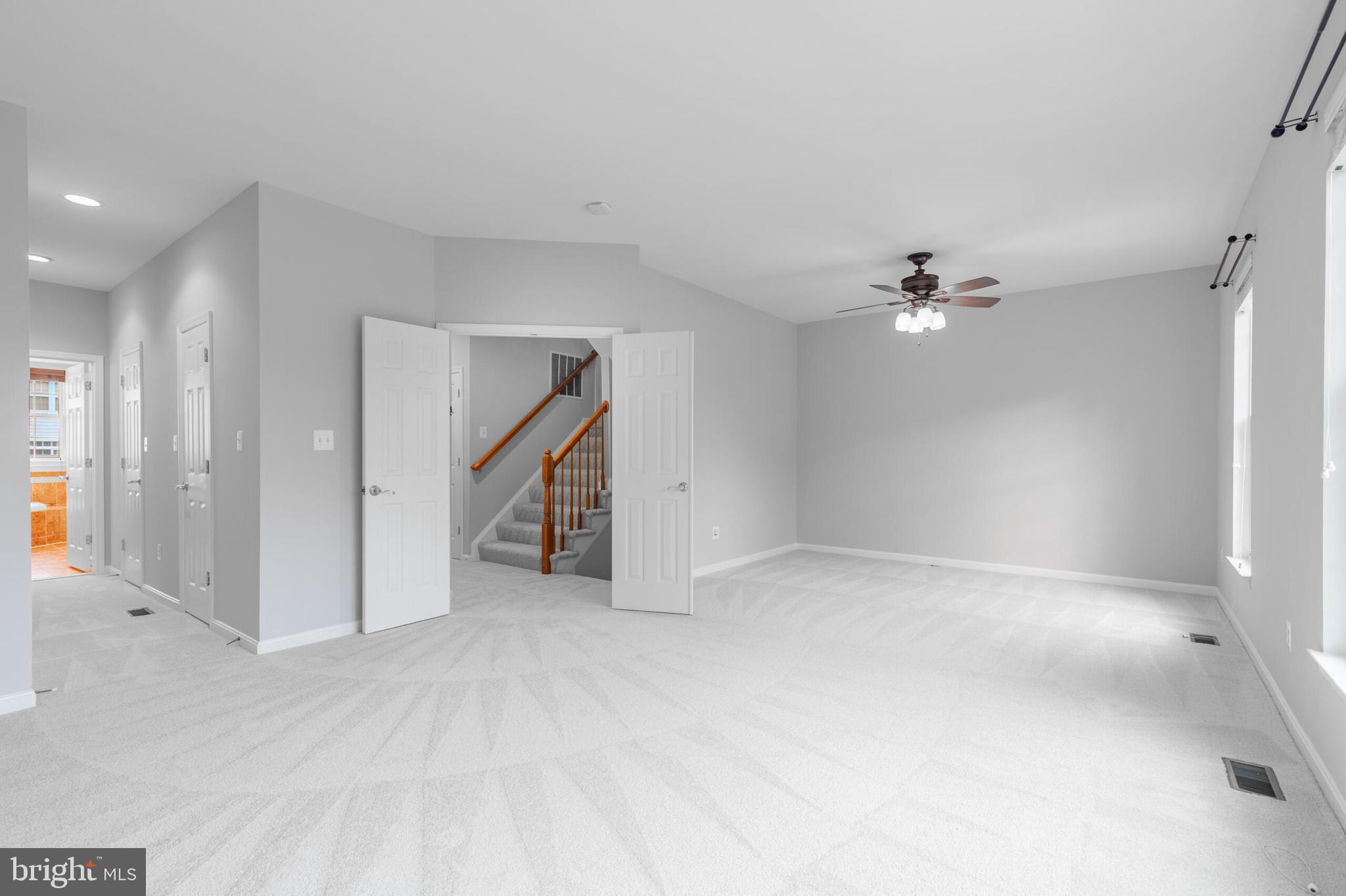 42433 GREENSIDE DRIVE