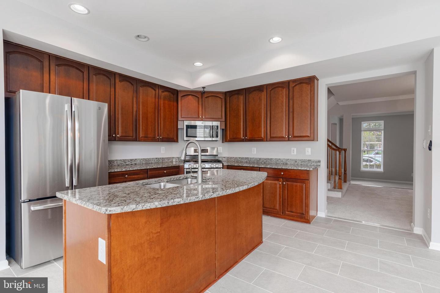 42433 GREENSIDE DRIVE