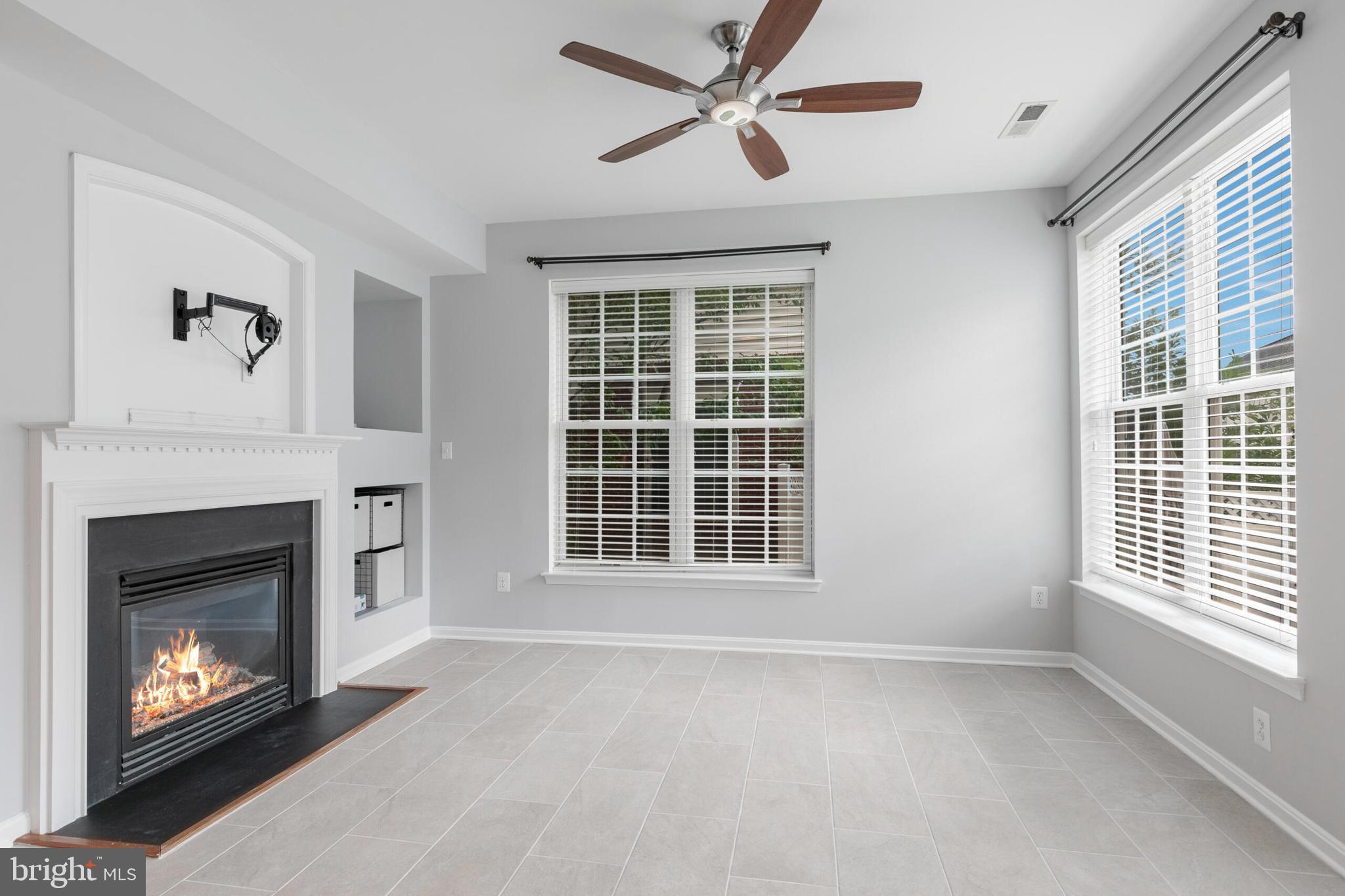 42433 GREENSIDE DRIVE