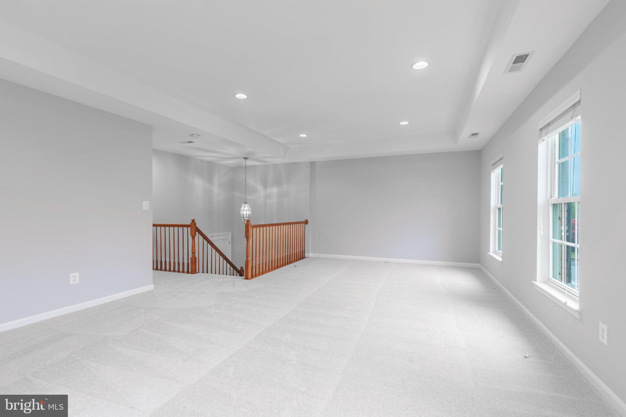 42433 GREENSIDE DRIVE