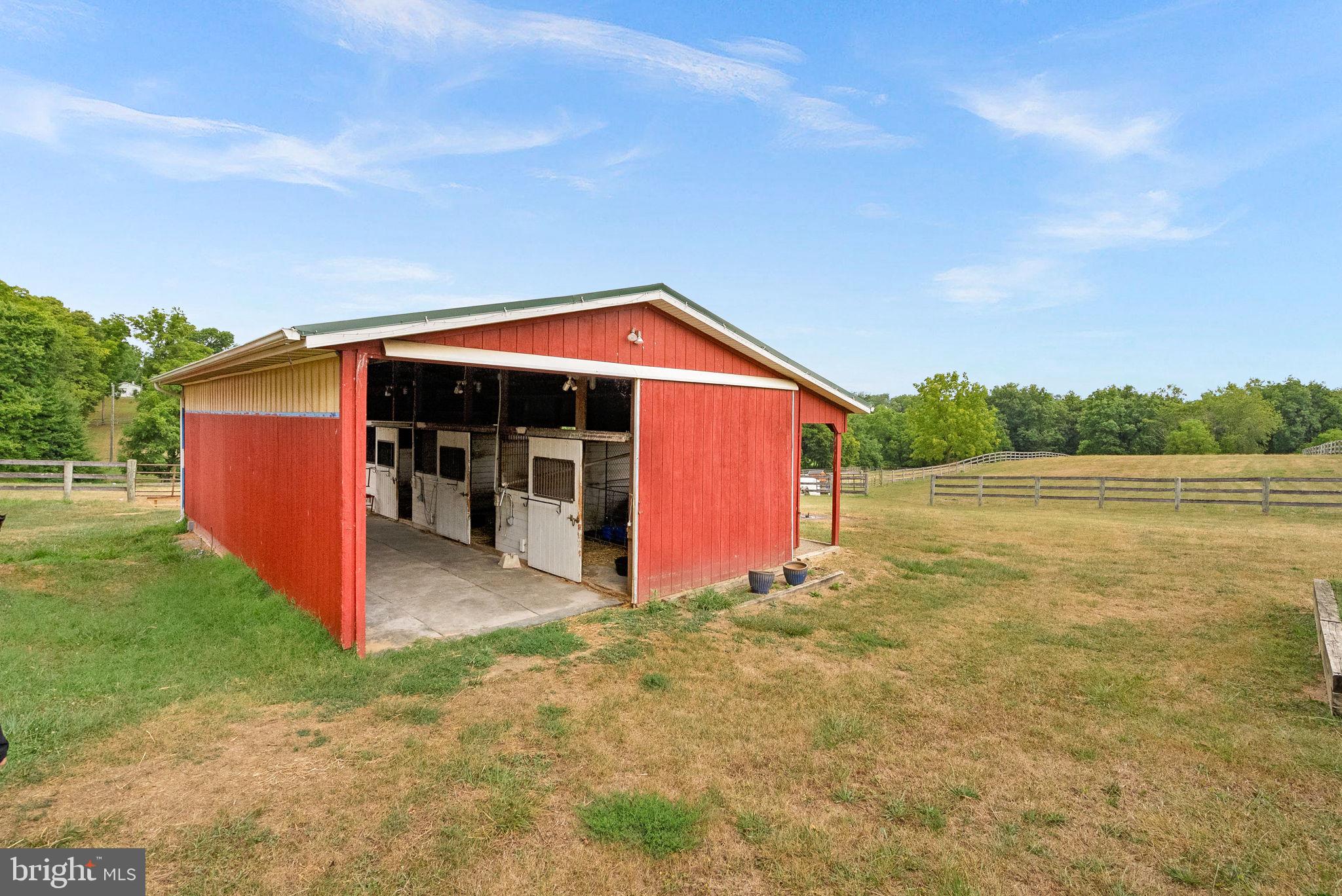 38599 Richard Creek Ln