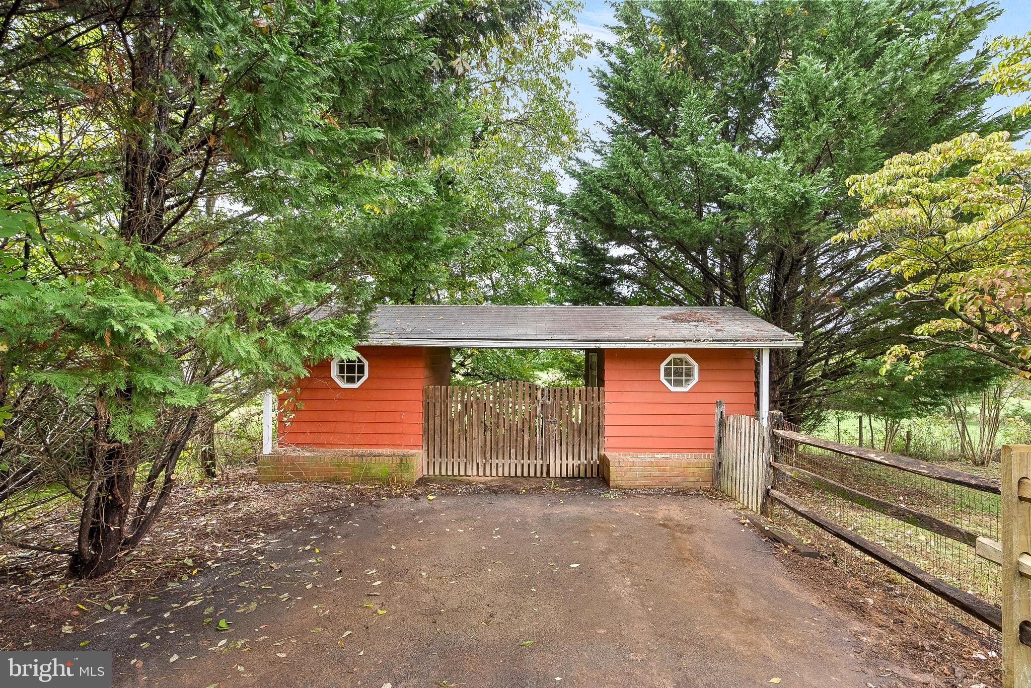 16545 Clarkes Gap Rd