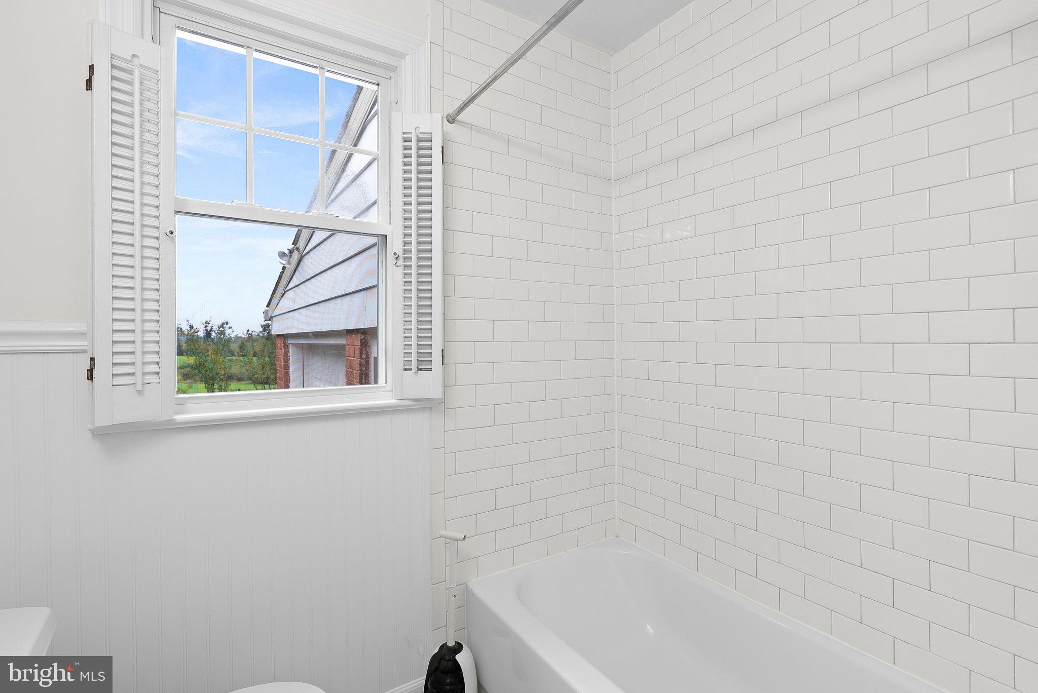 16545 Clarkes Gap Rd