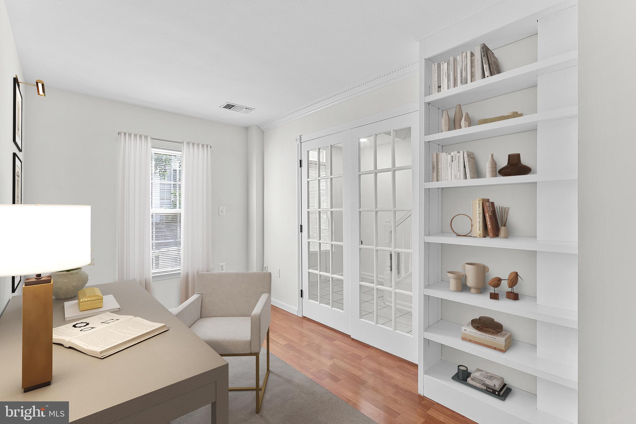 21763 Dragons Green Sq