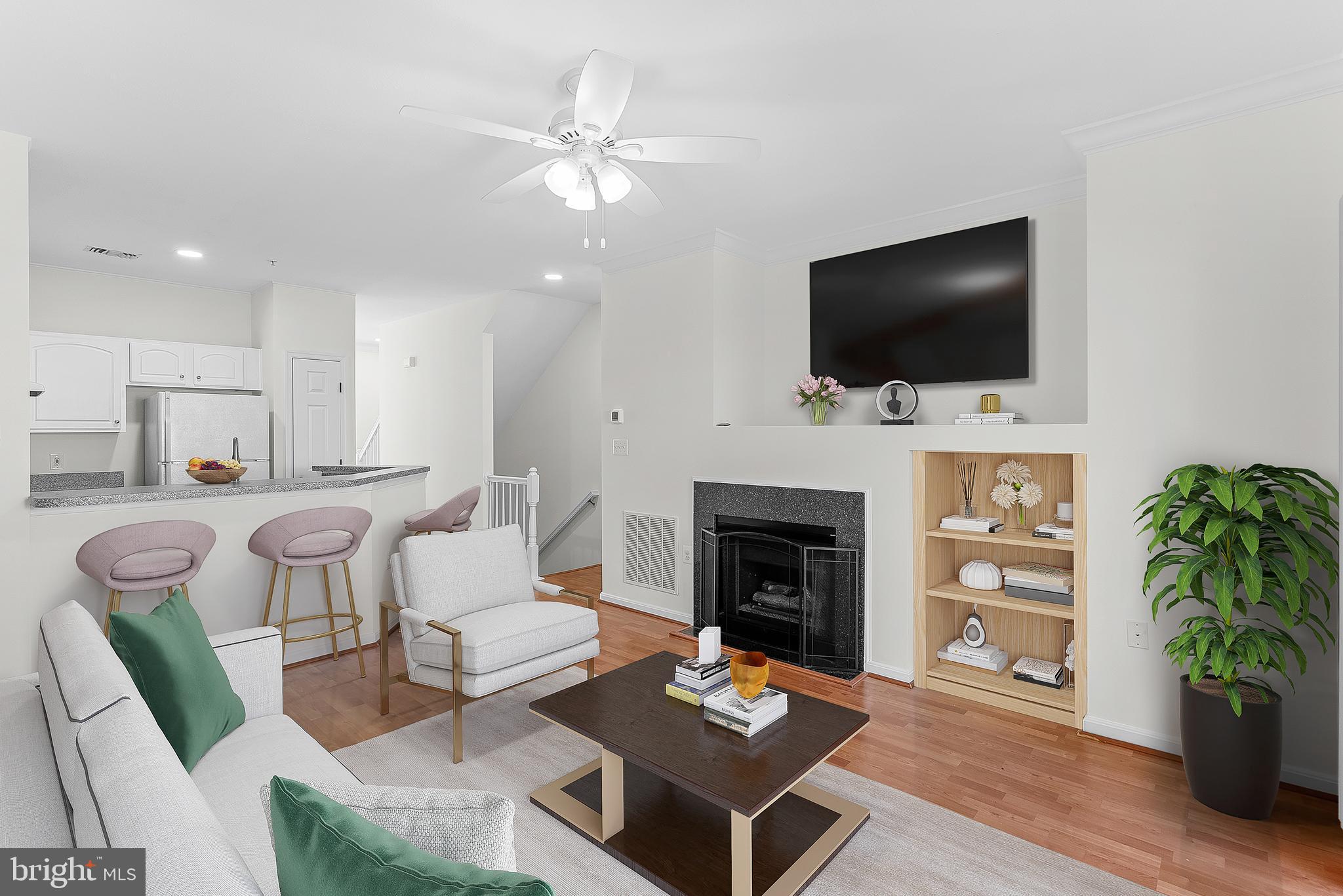 21763 Dragons Green Sq