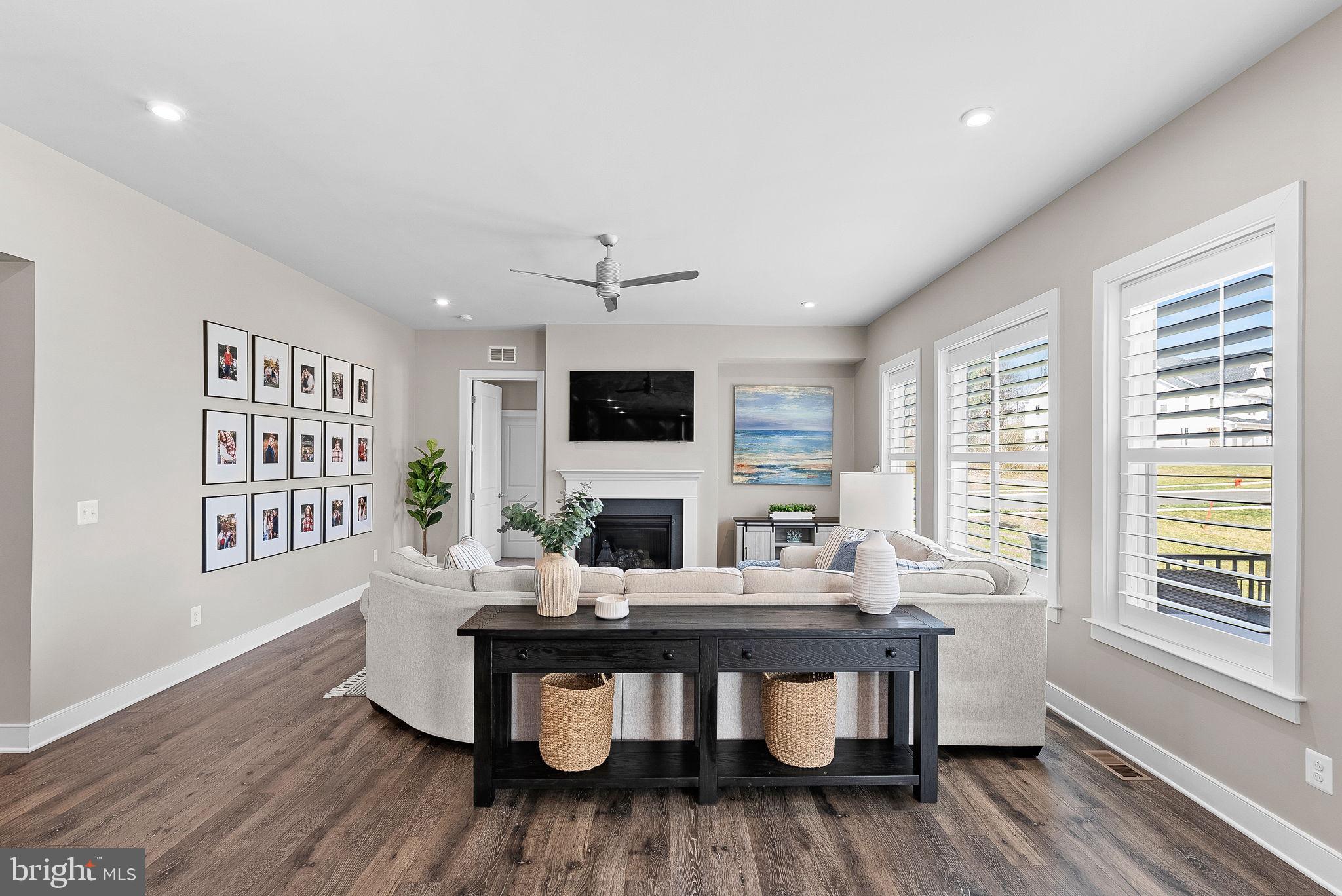 24580 Wateroak Pl