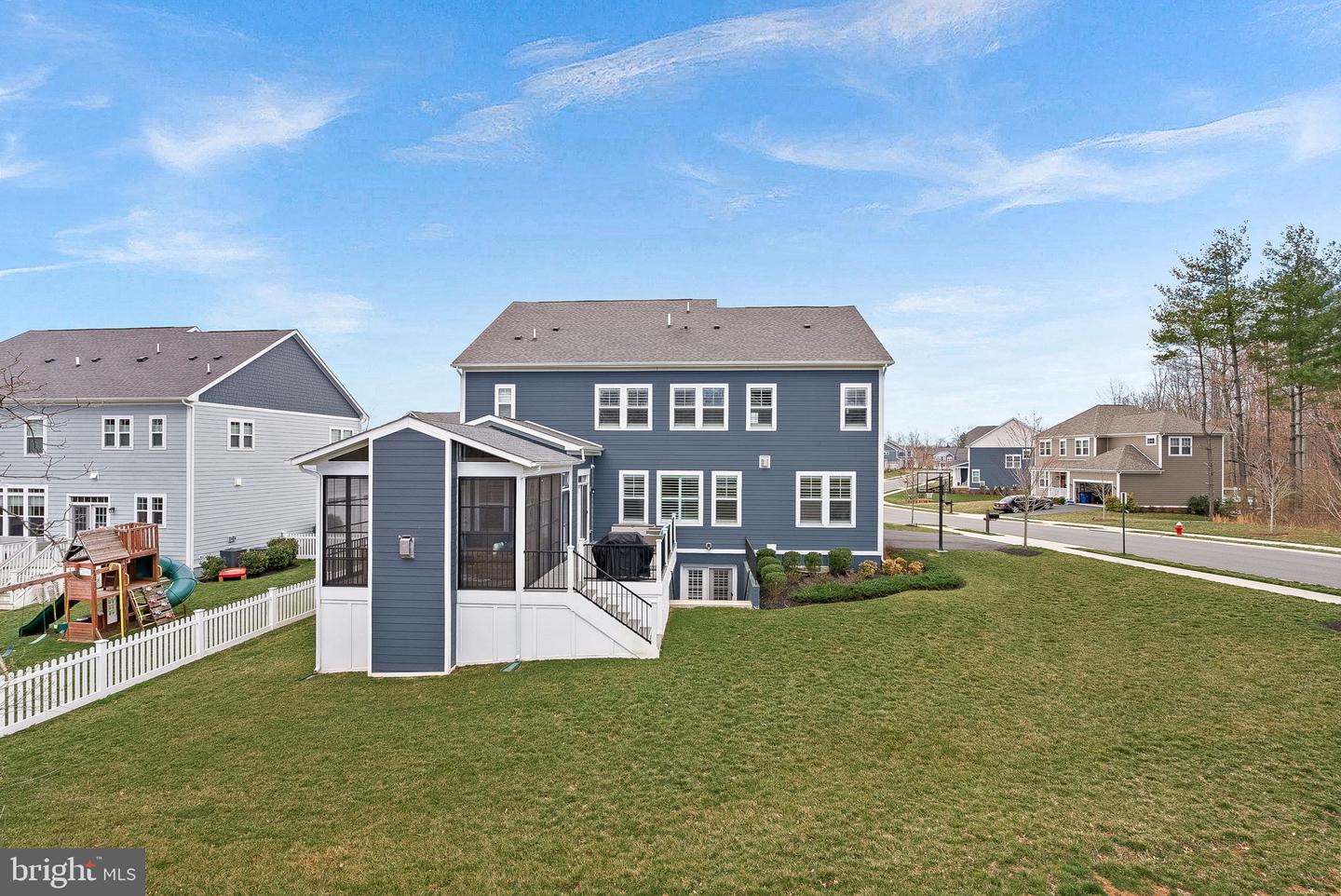 24580 Wateroak Pl