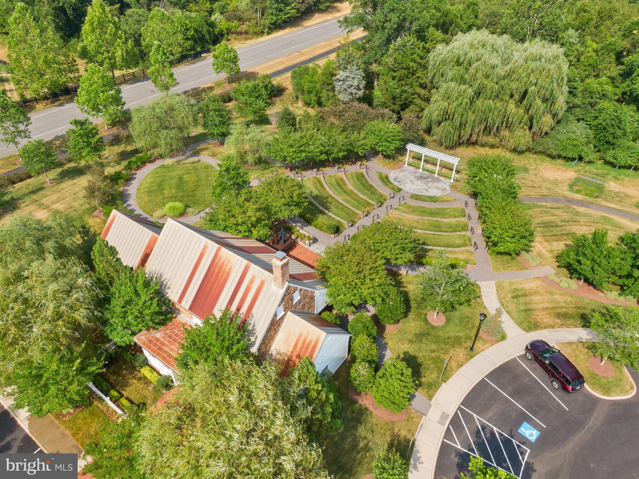 41661 Bloomfield Path St