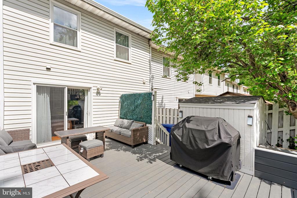 105 Nottoway St SE