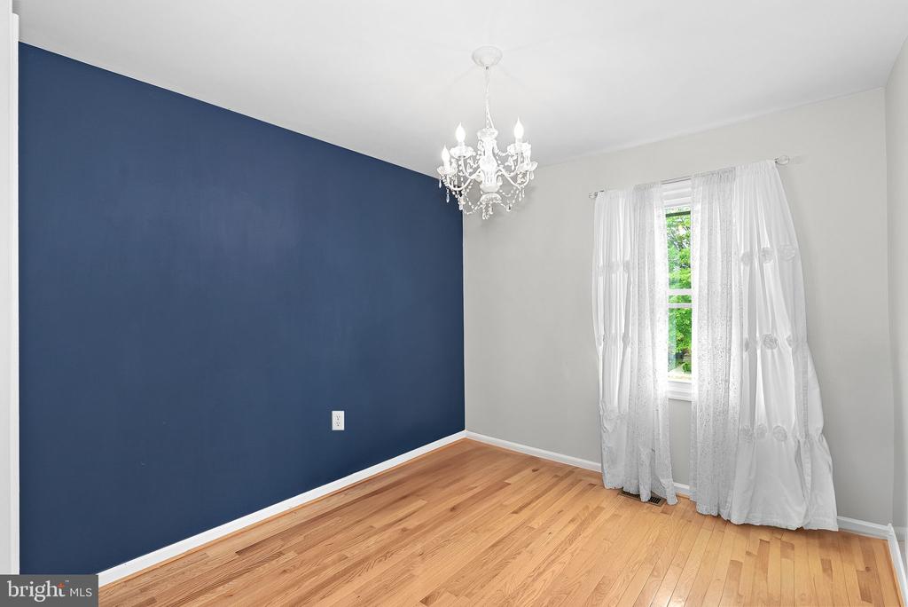 105 Nottoway St SE
