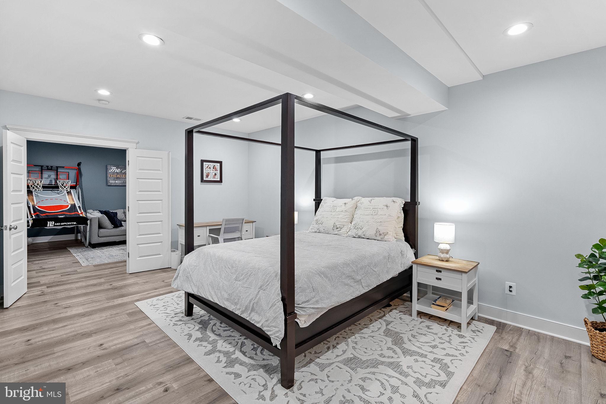 18210 Presidio Pl