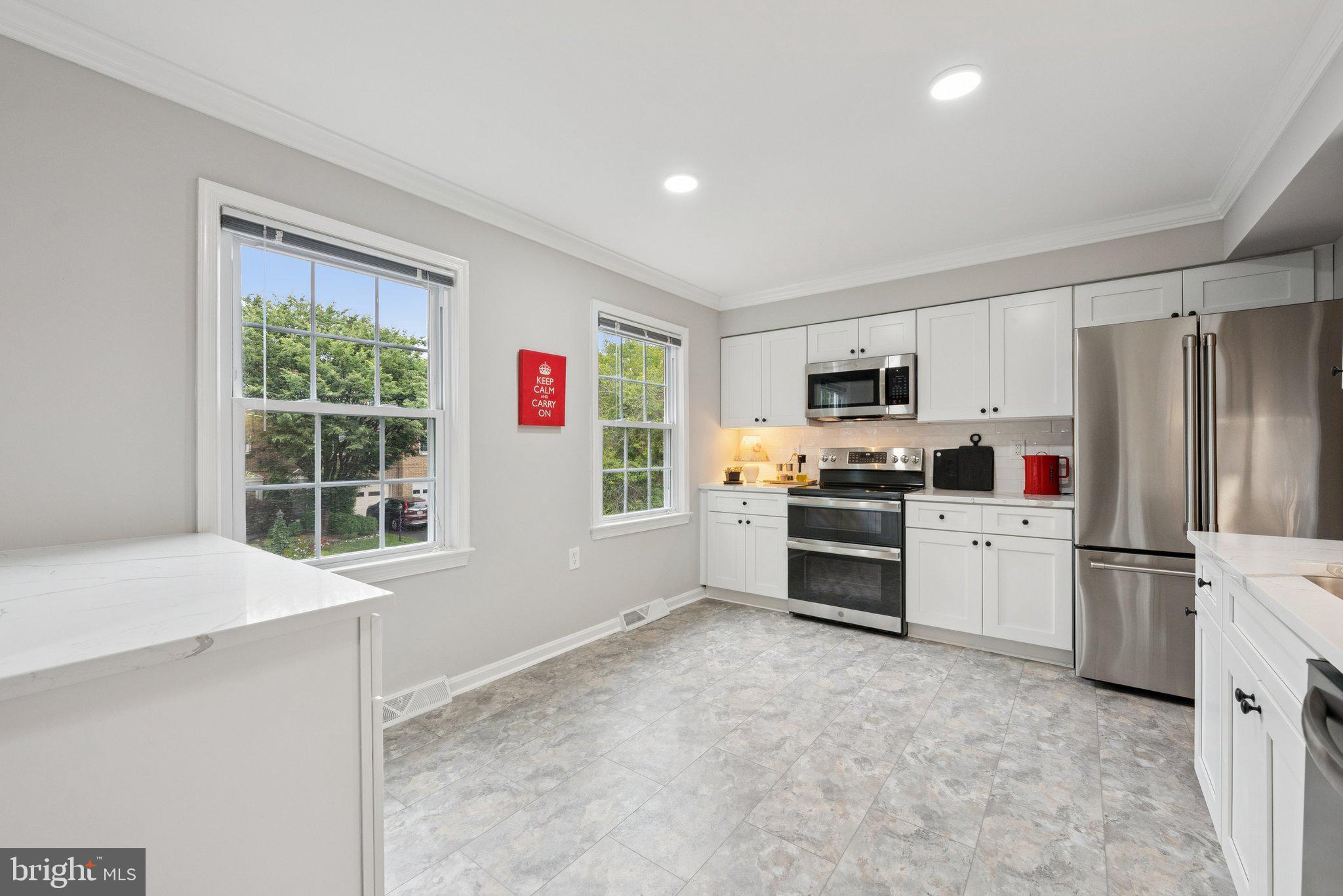 121 HARRISON STREET NE