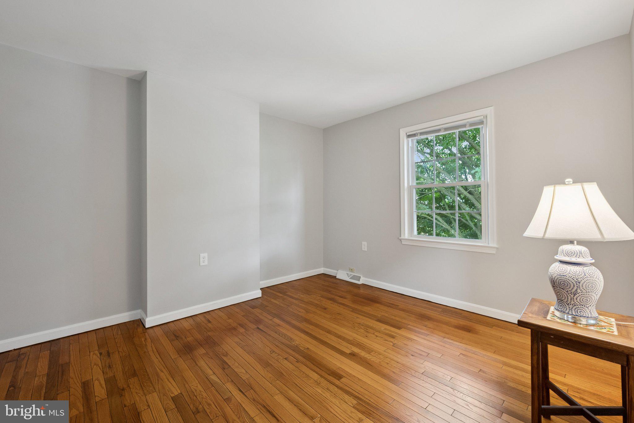 121 HARRISON STREET NE