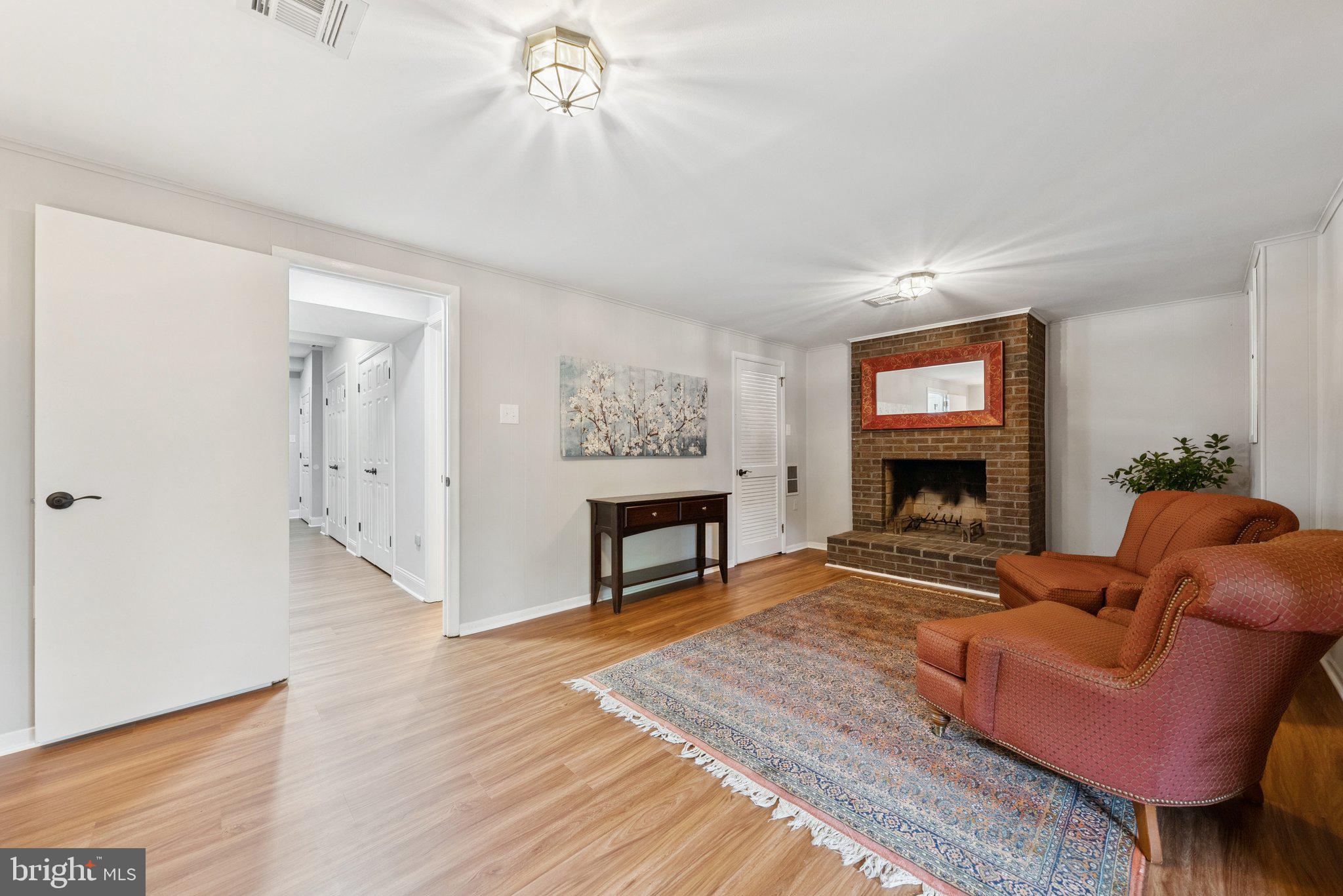 121 HARRISON STREET NE