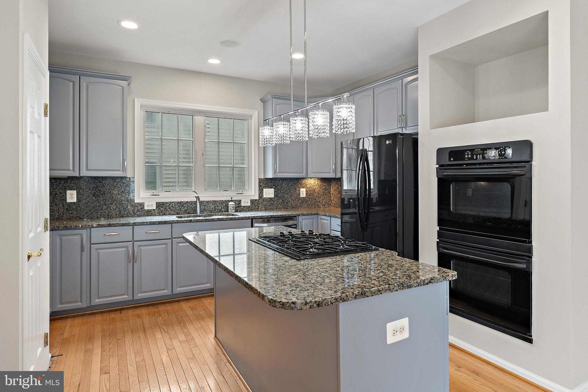 42652 LEGACY PARK DRIVE