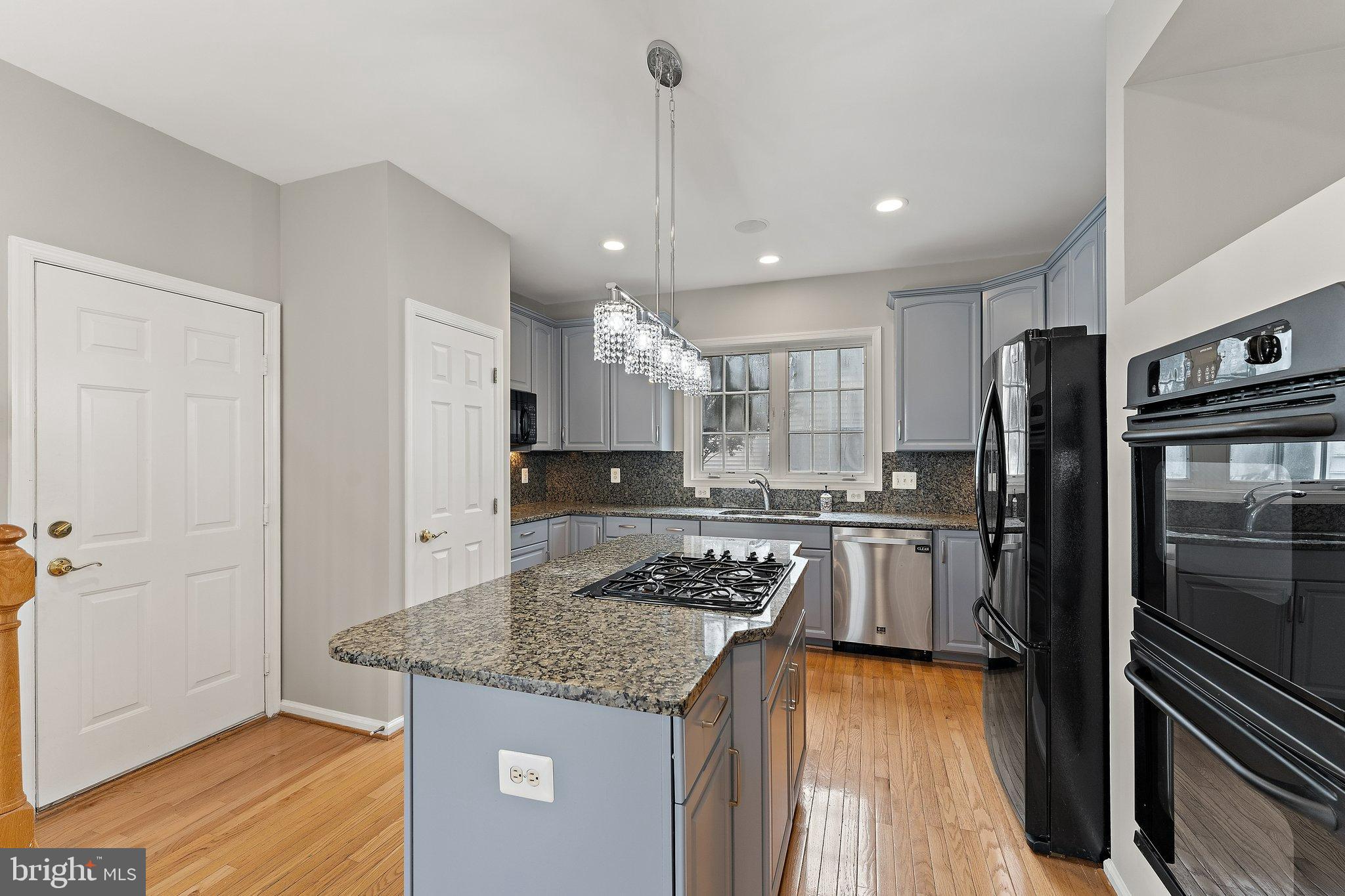 42652 LEGACY PARK DRIVE