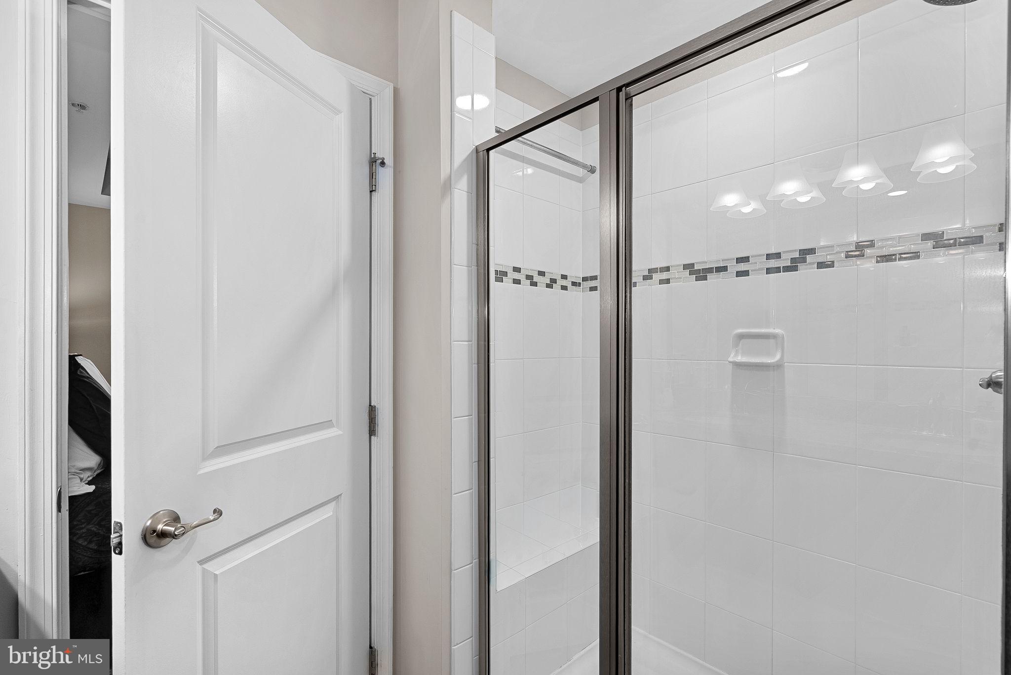 274 HIGH RAIL TERRACE SE