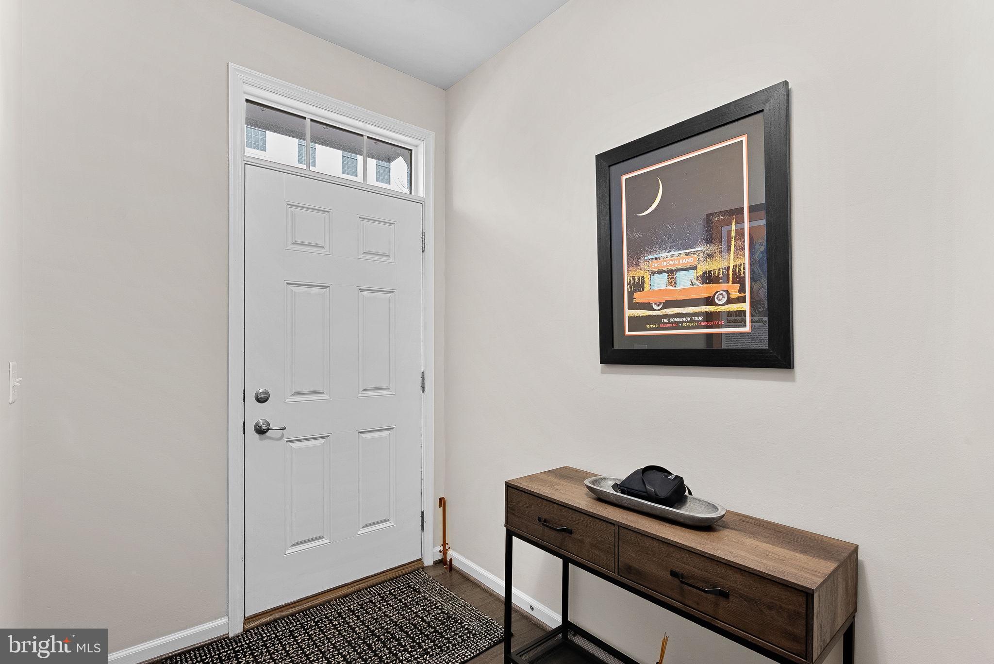 274 HIGH RAIL TERRACE SE