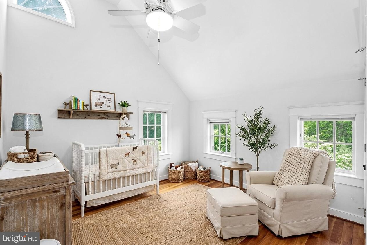 40988 REDWING SONG LANE