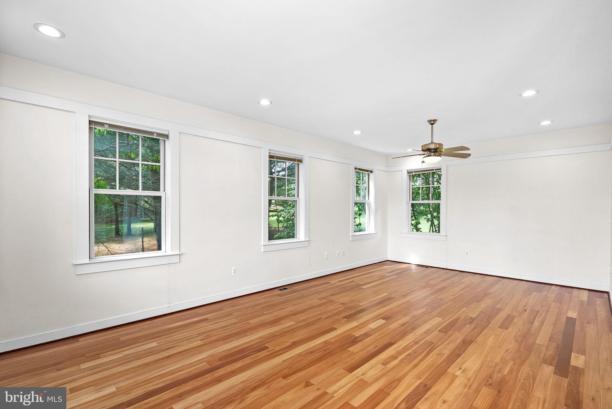 40988 REDWING SONG LANE