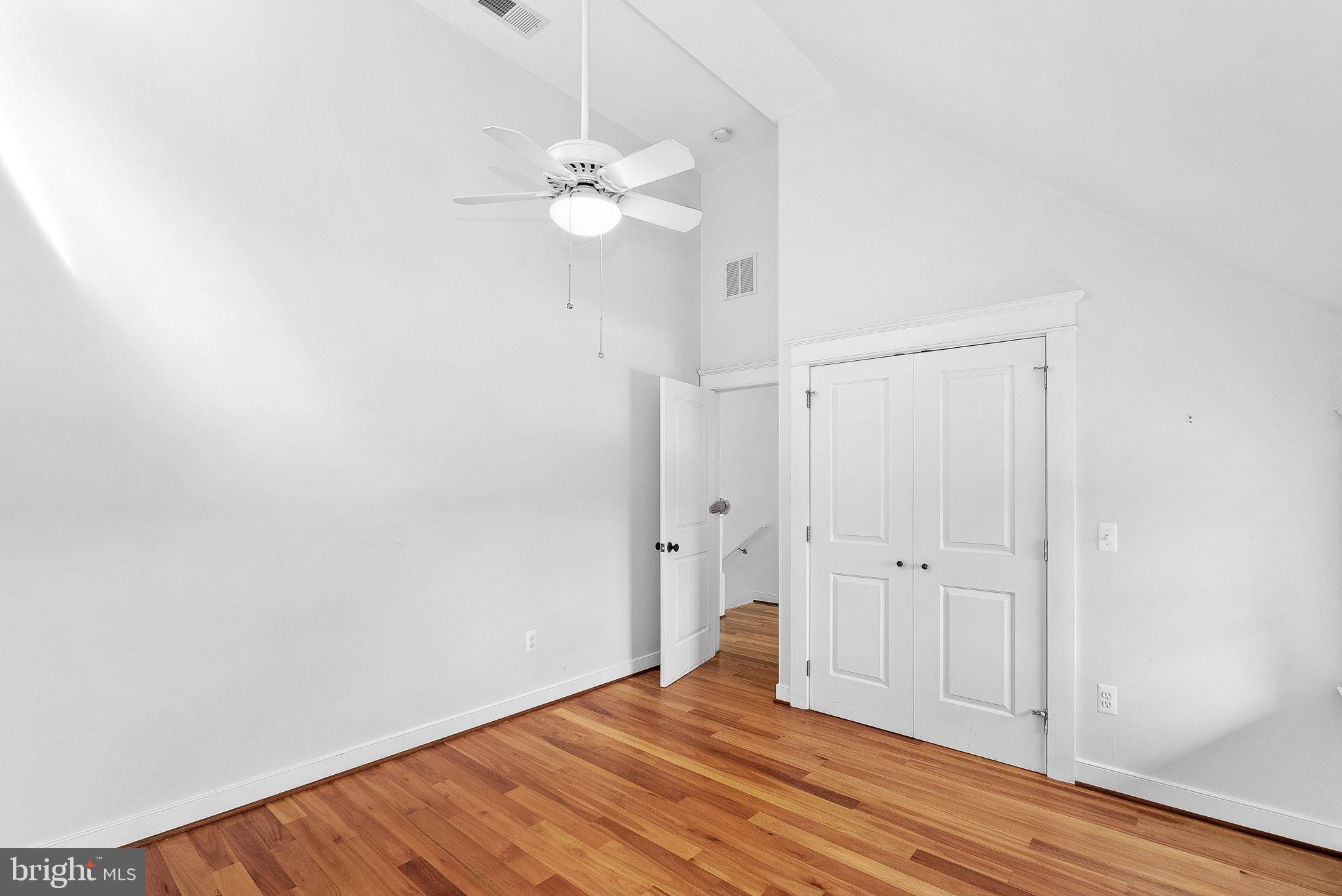 40988 REDWING SONG LANE