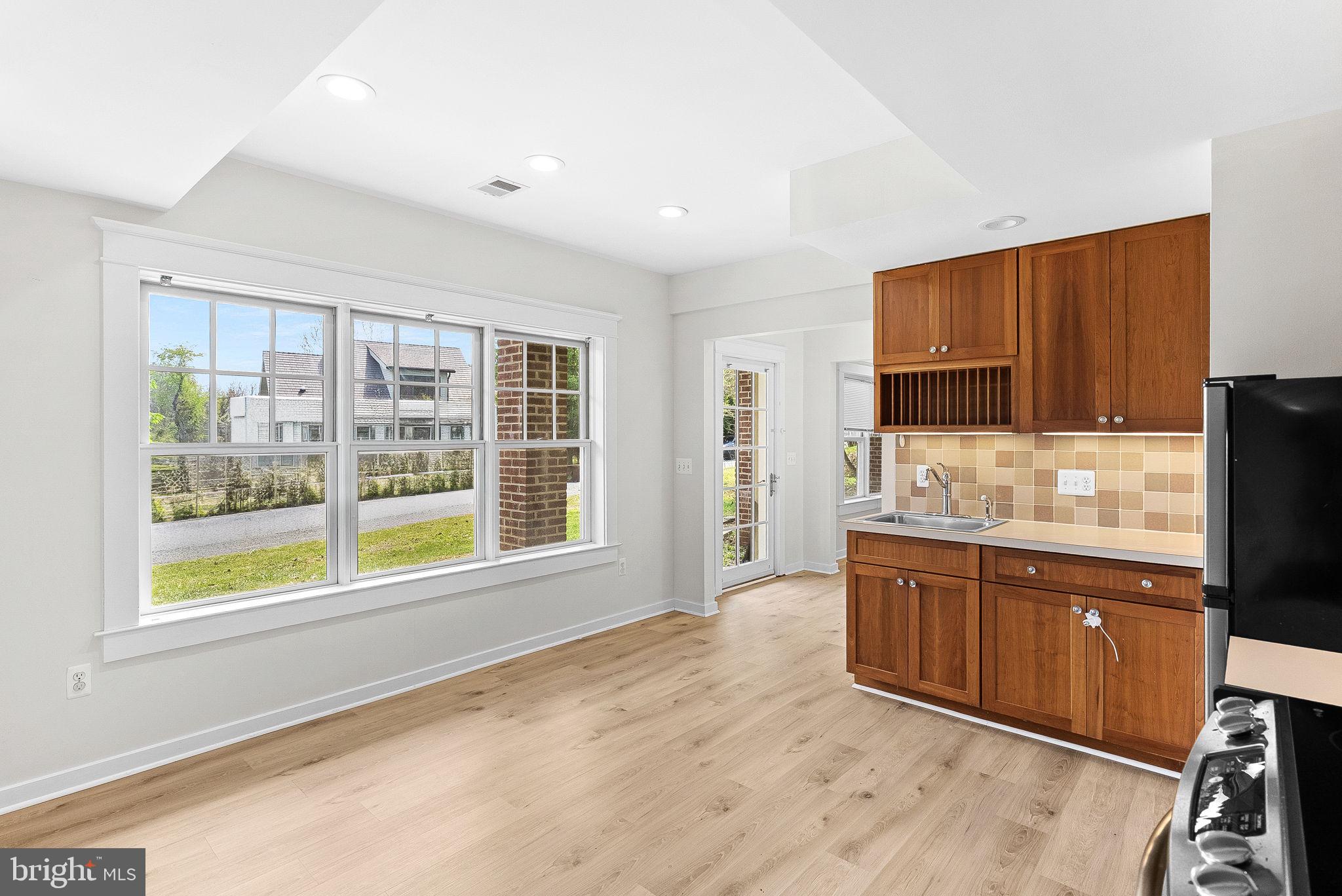 40988 REDWING SONG LANE