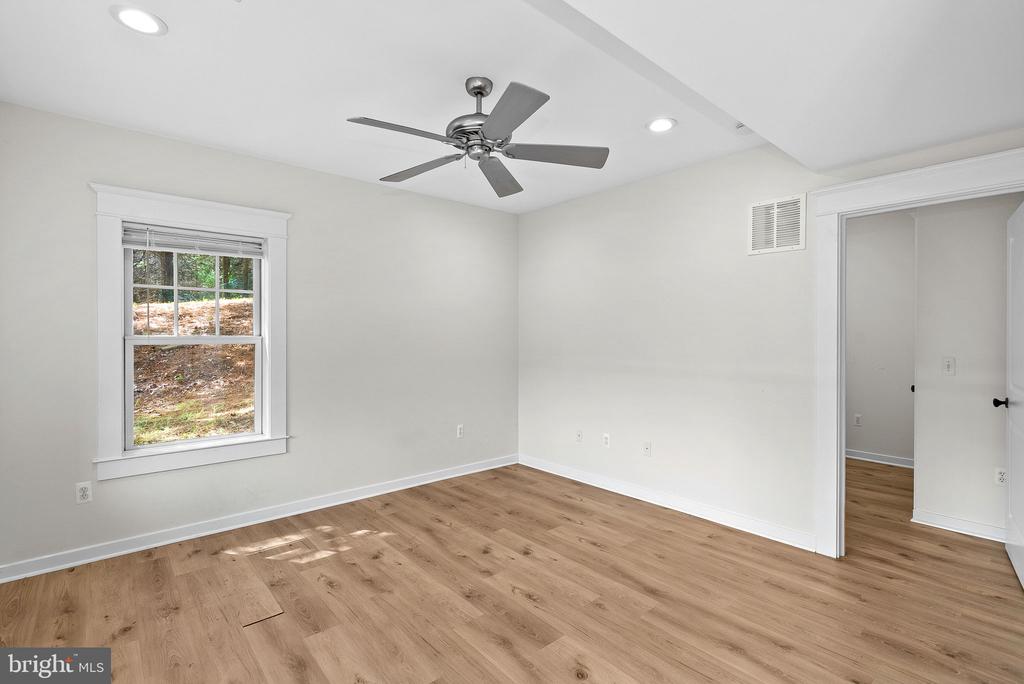 40988 REDWING SONG LANE