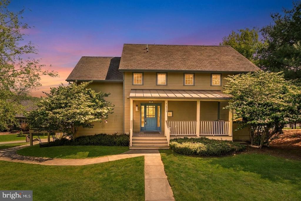 40988 REDWING SONG LANE