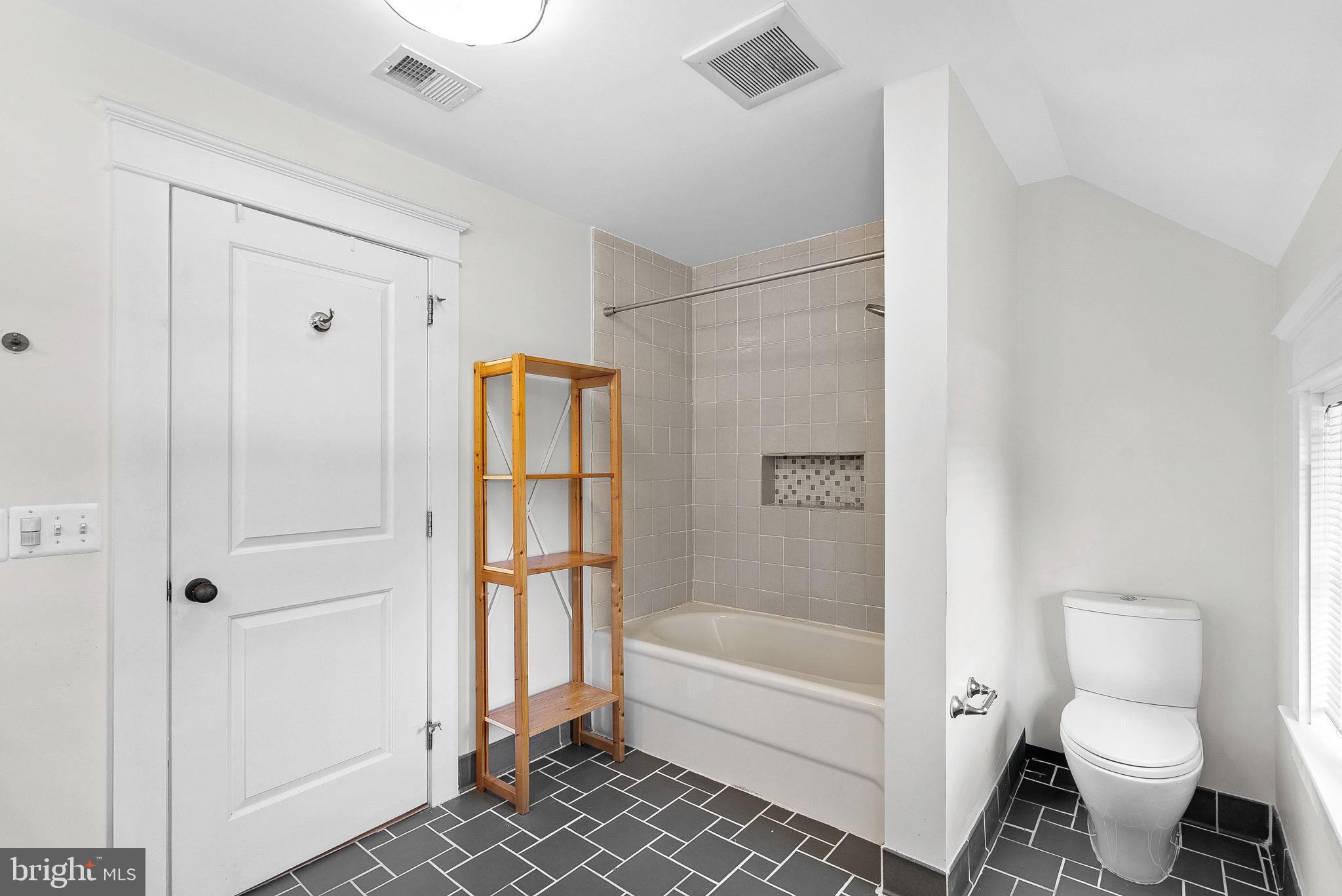 40988 REDWING SONG LANE