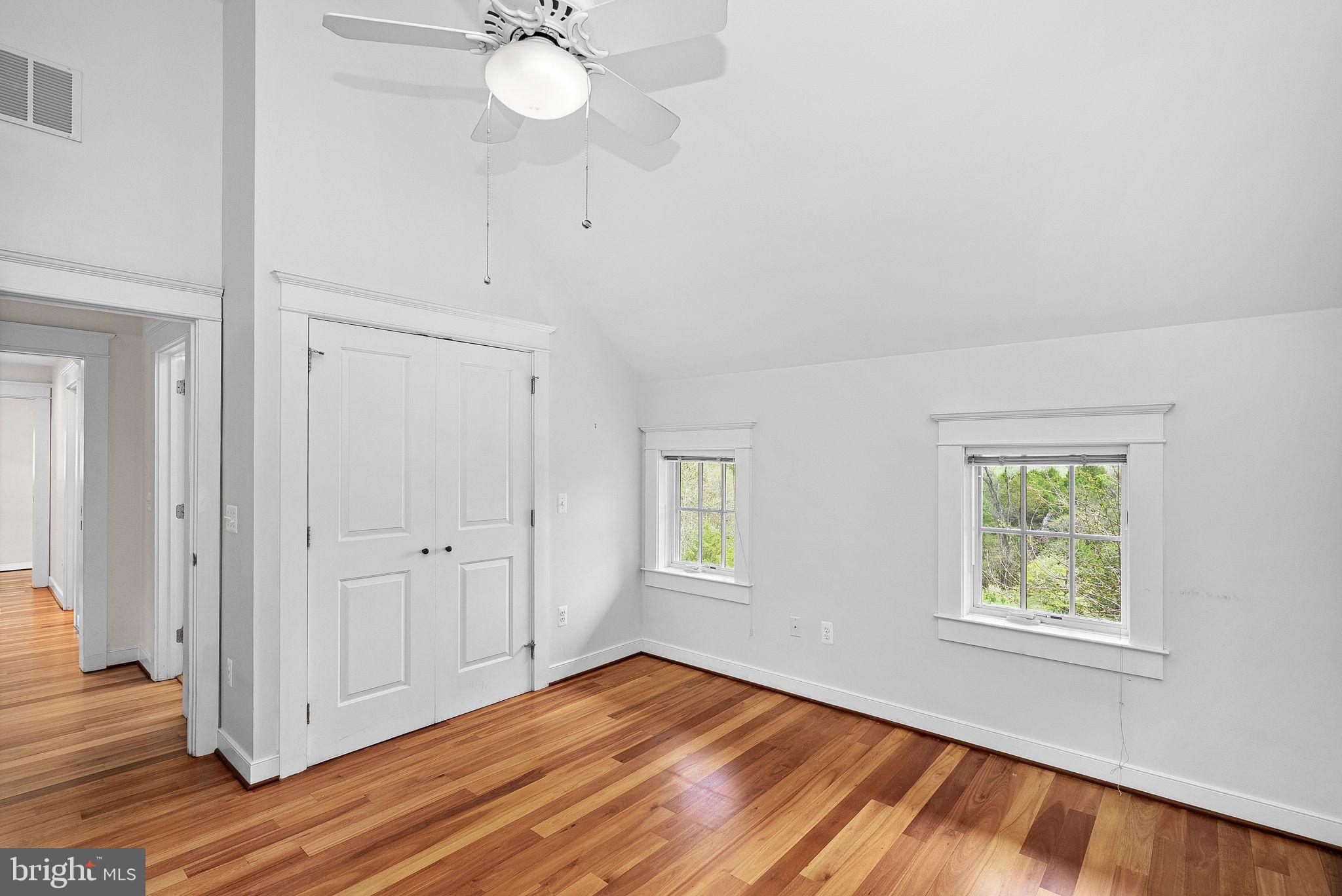 40988 REDWING SONG LANE