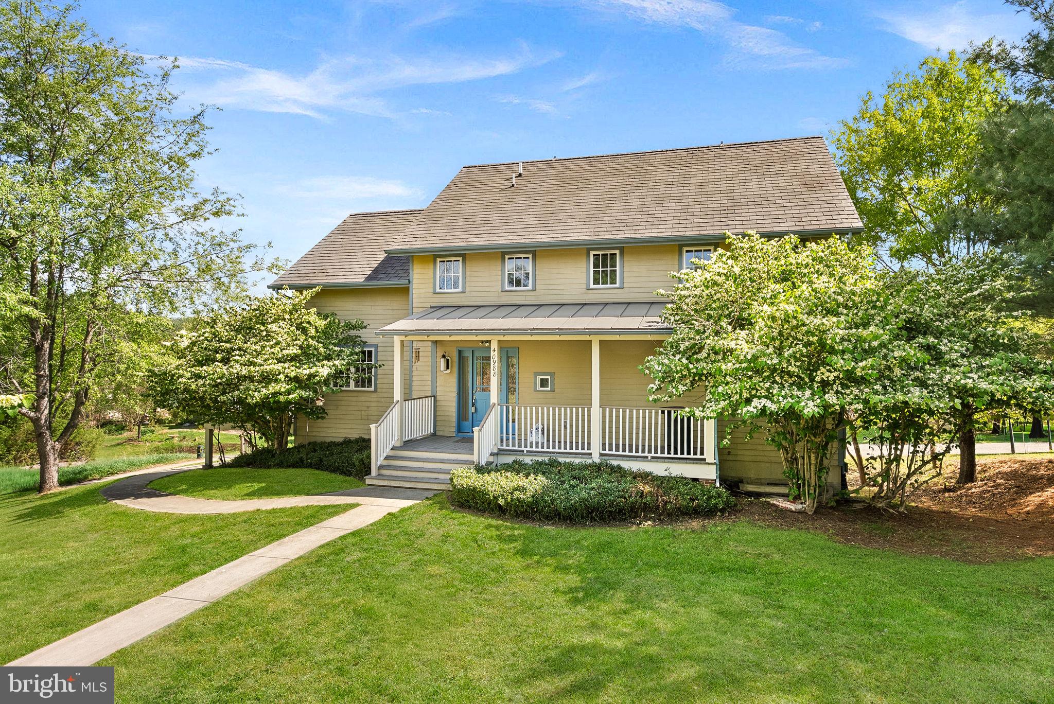 40988 REDWING SONG LANE