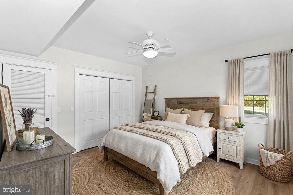 40988 REDWING SONG LANE