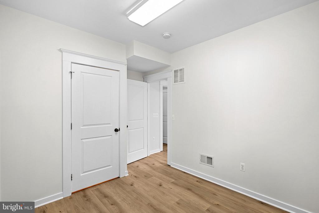 40988 REDWING SONG LANE