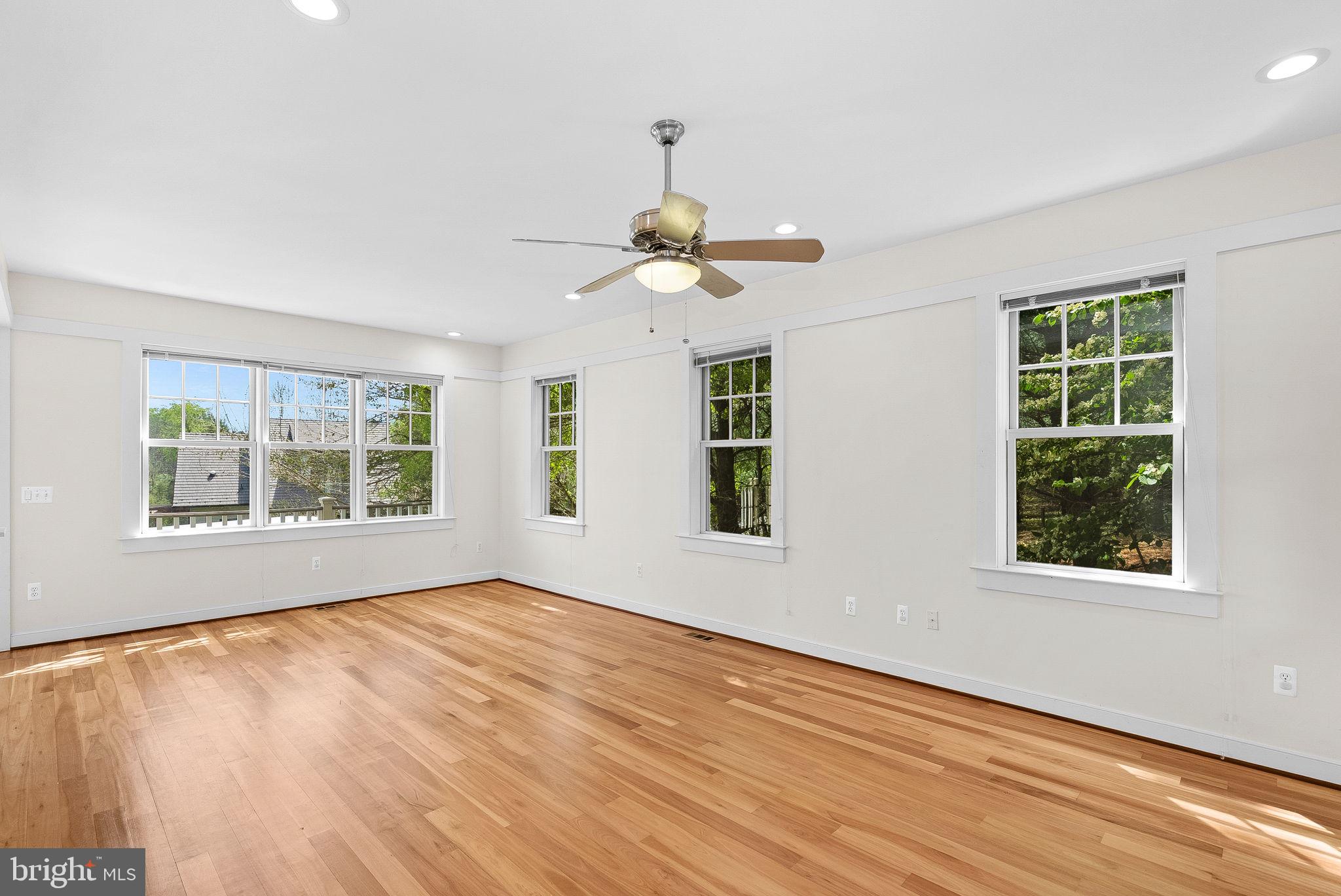 40988 REDWING SONG LANE