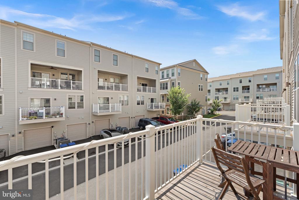 212 PARK CENTRAL TERRACE