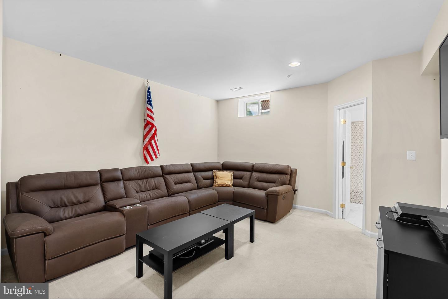 8888 Song Sparrow Dr