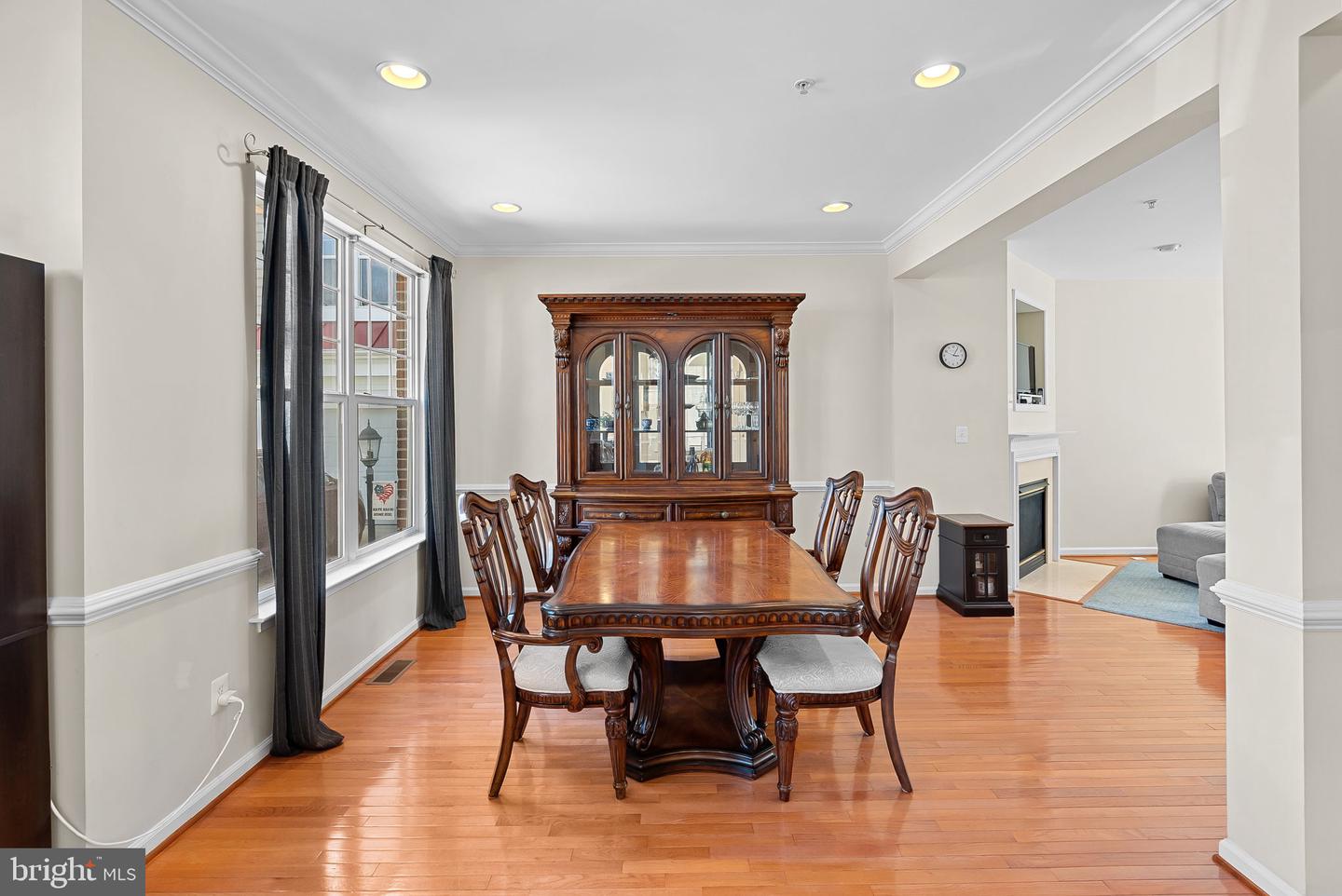 8888 Song Sparrow Dr