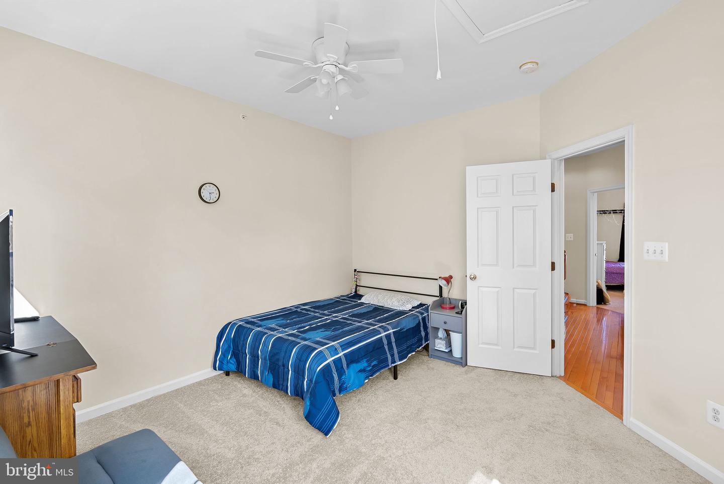 8888 Song Sparrow Dr