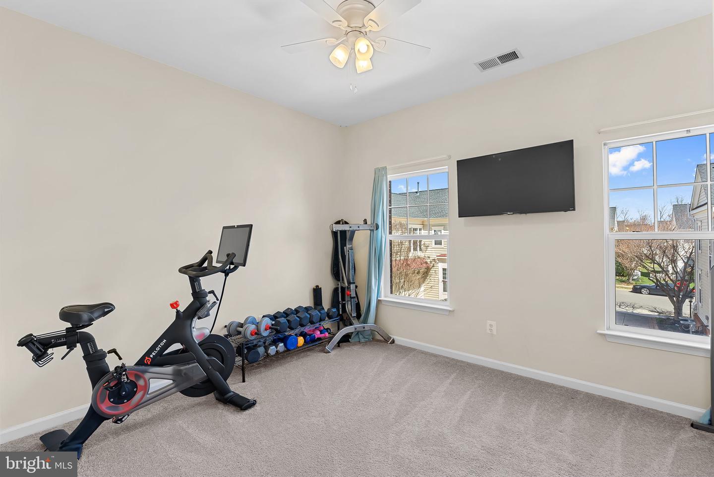 8888 Song Sparrow Dr