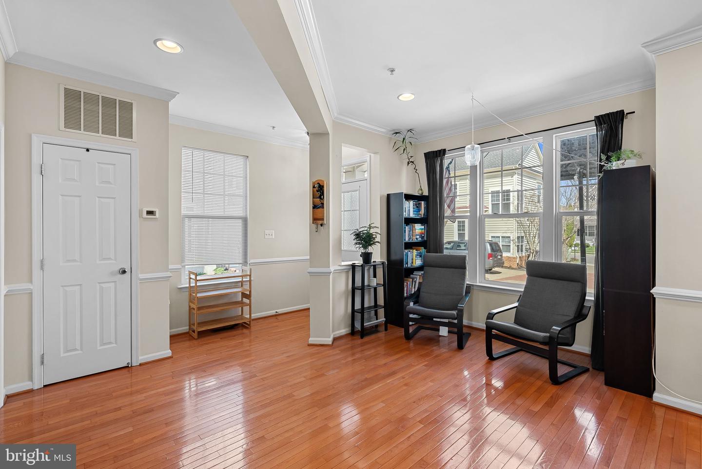 8888 Song Sparrow Dr