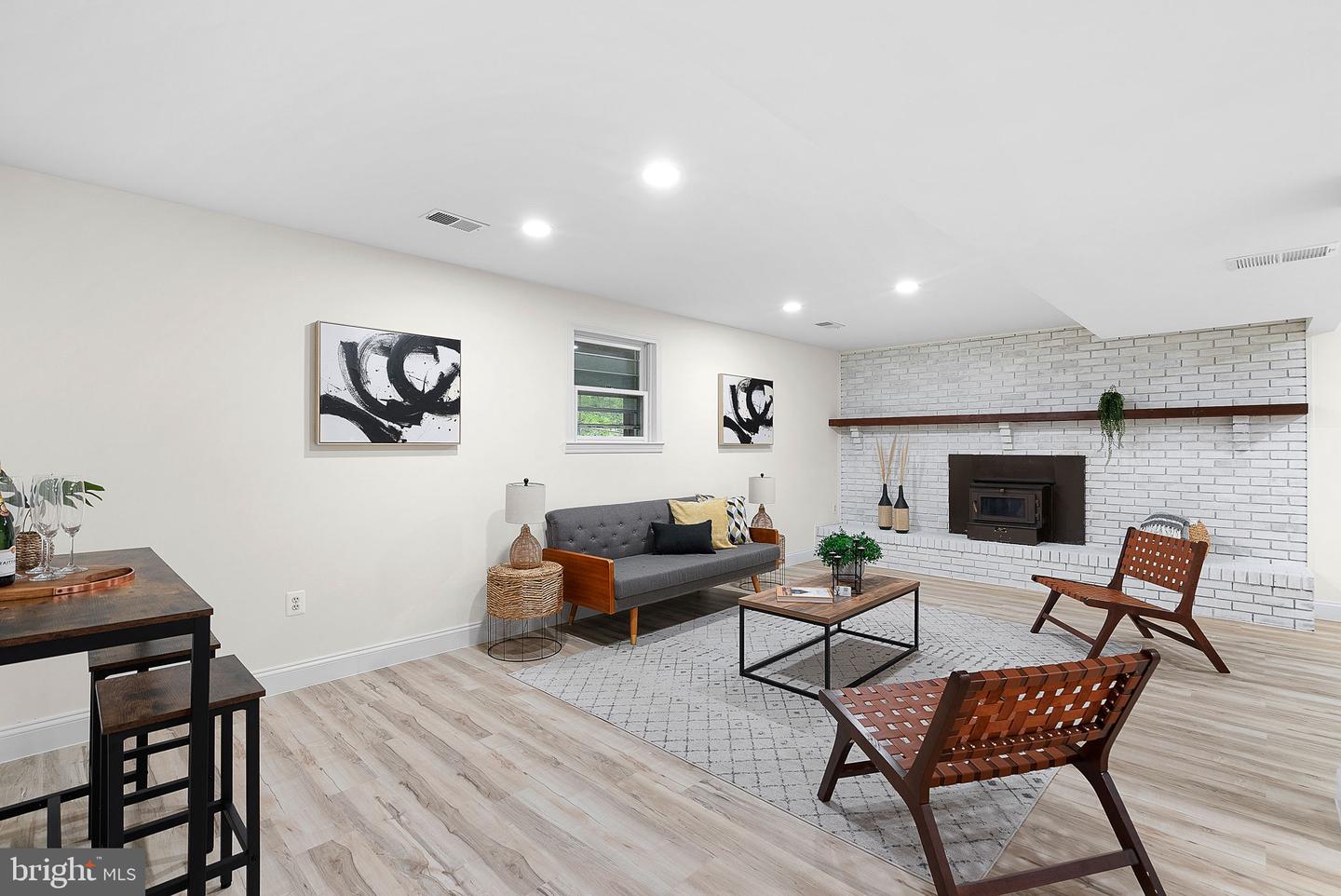 15021 Red Fox Ct