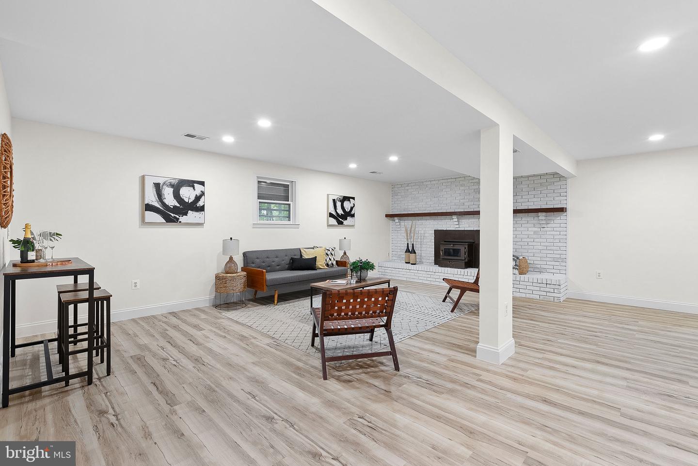 15021 Red Fox Ct