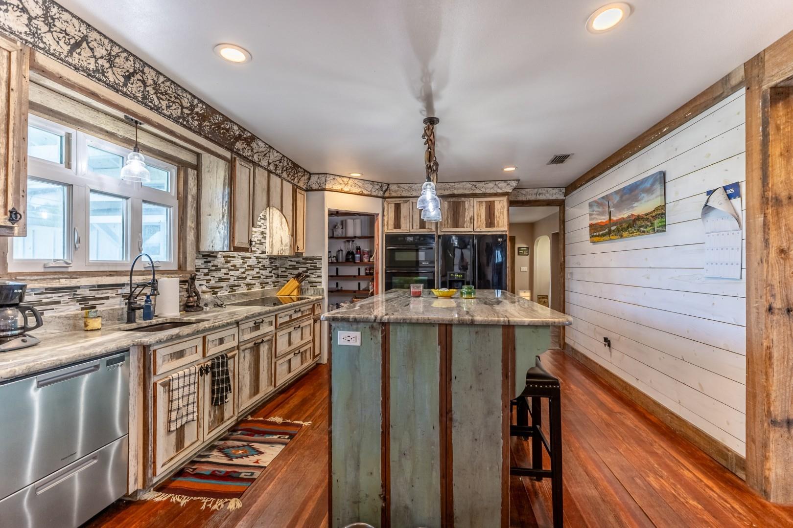 3971 Us Highway 77 S