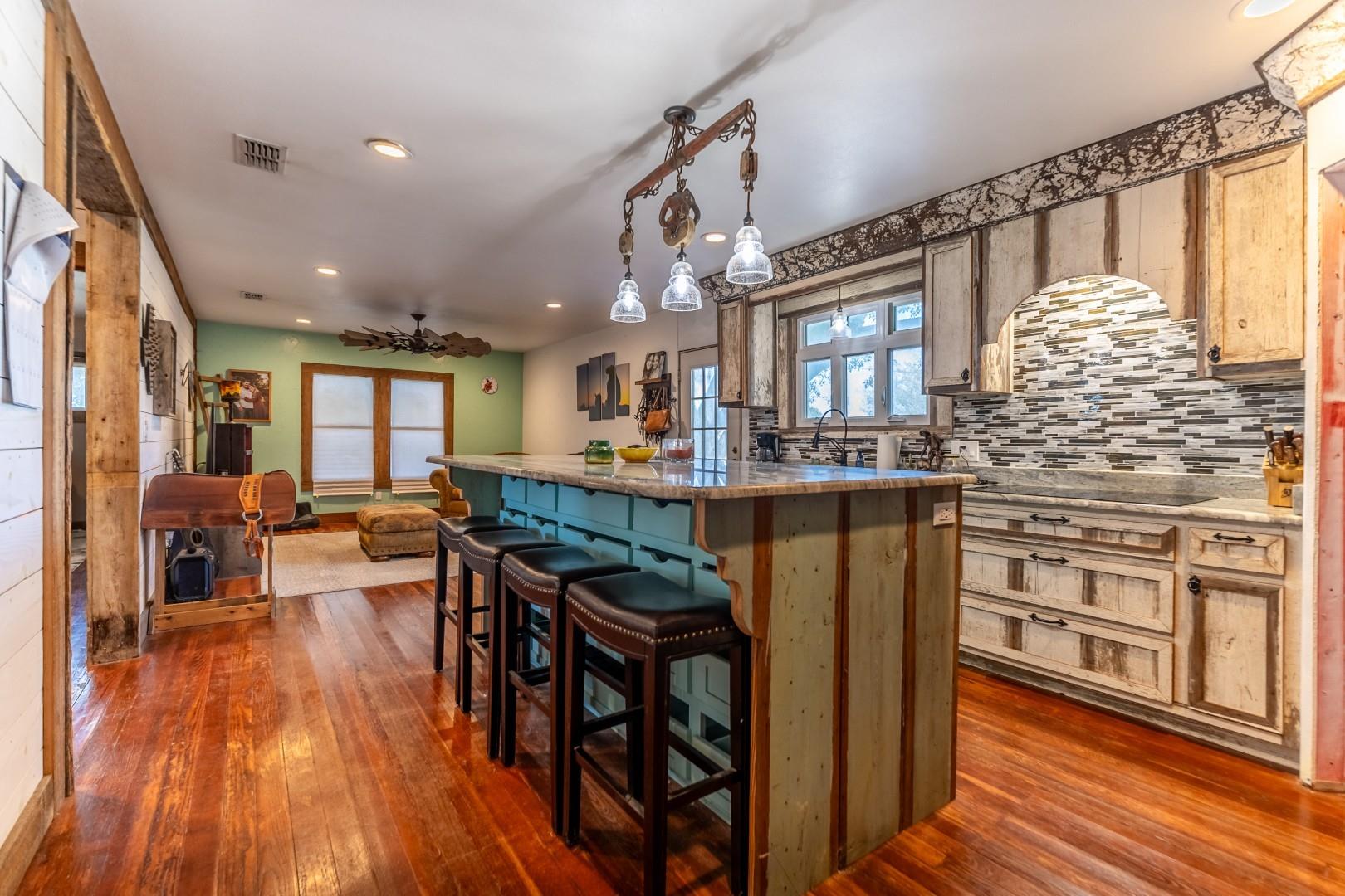 3971 Us Highway 77 S