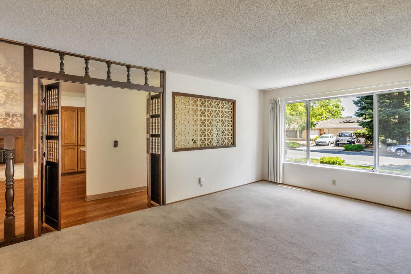 4083 Acapulco DR