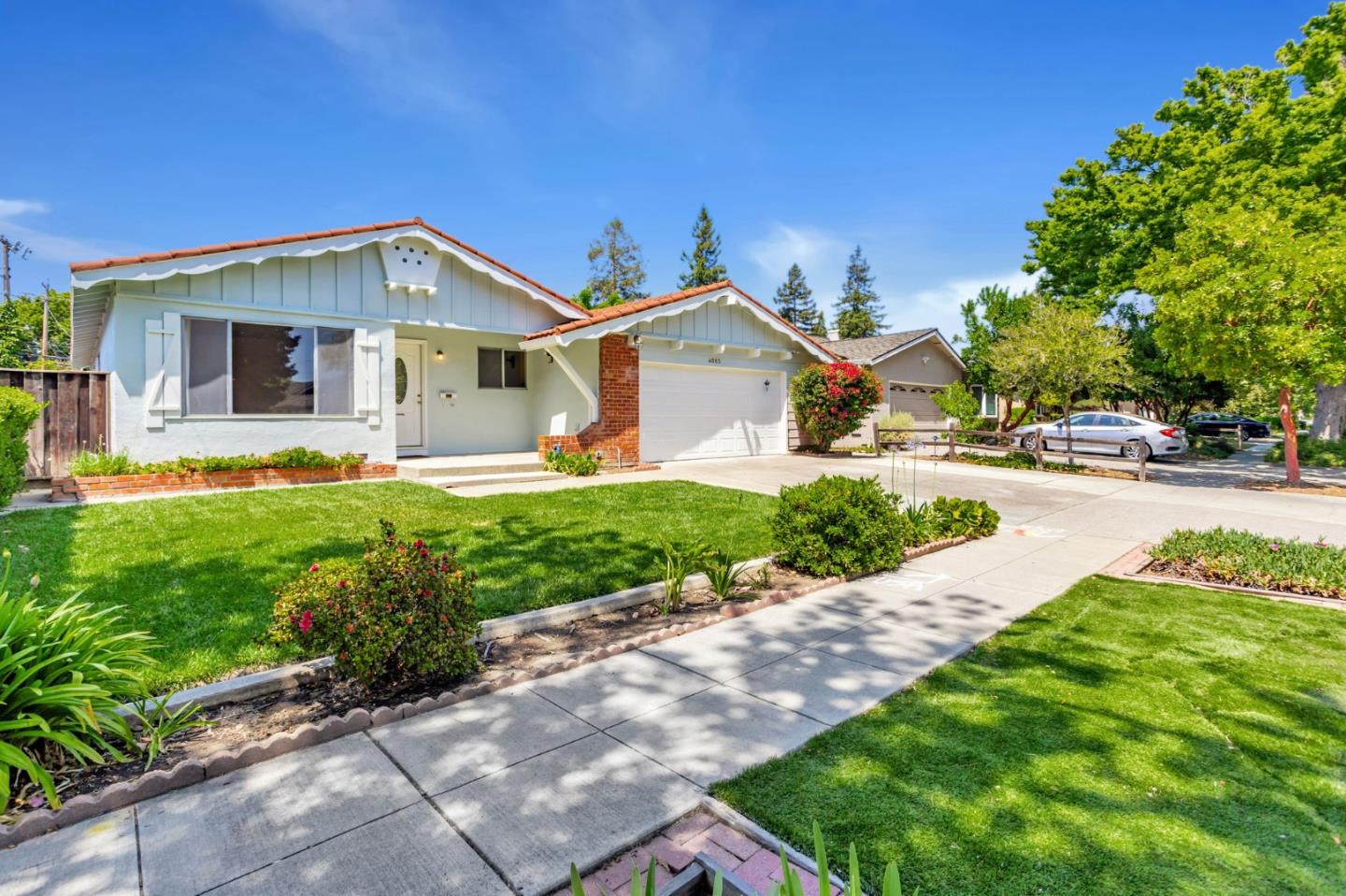 4083 Acapulco DR