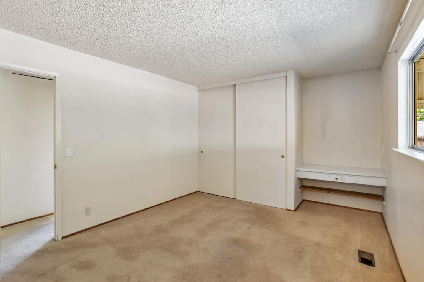 4083 Acapulco DR