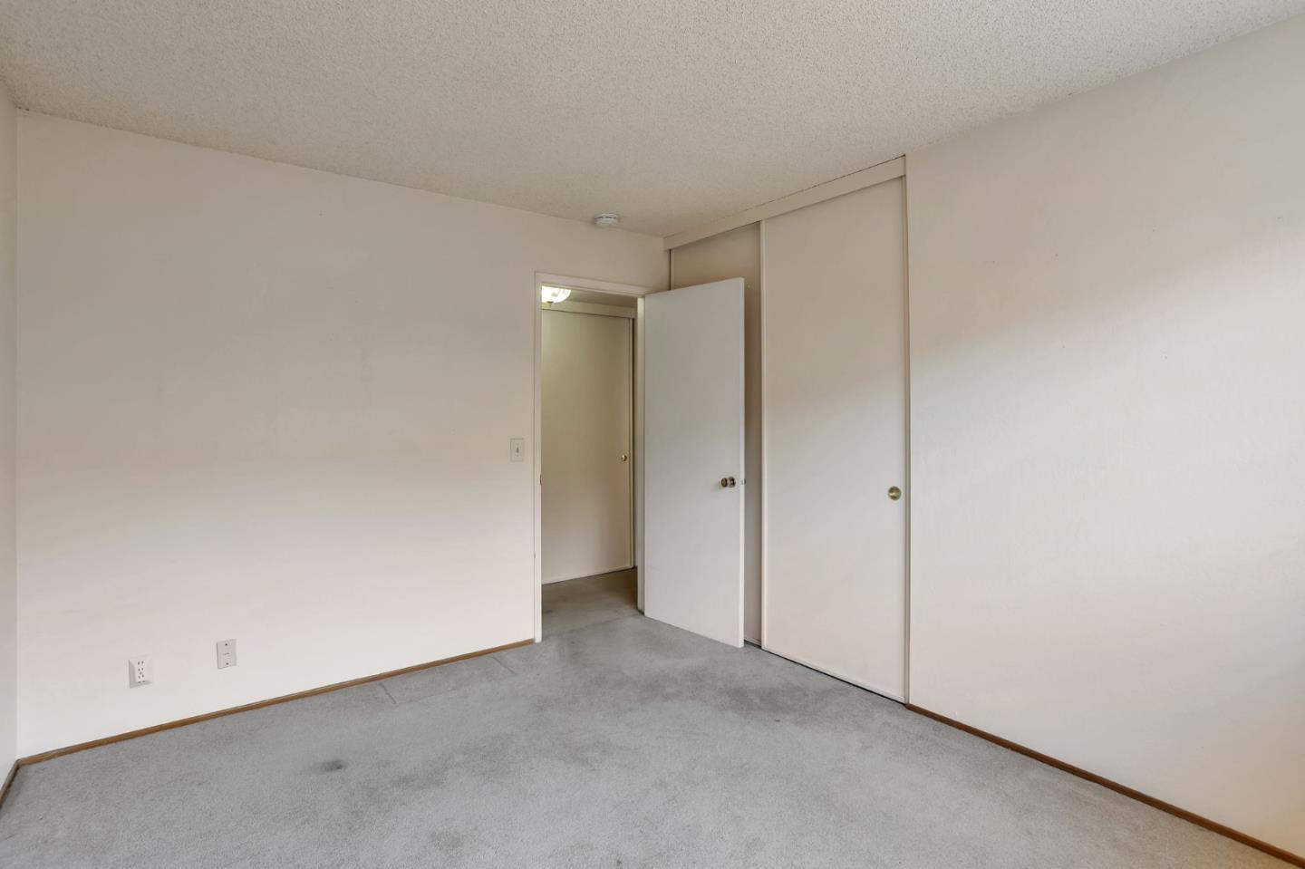 4083 Acapulco DR